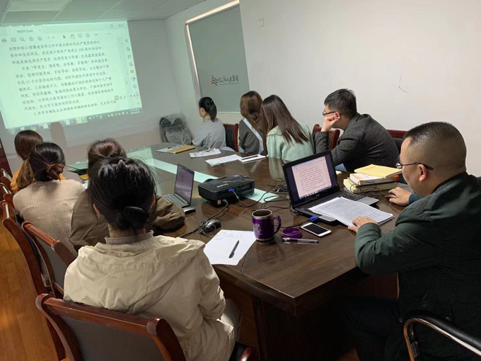 學(xué)史力行02.jpg 學(xué)史力行02.jpg